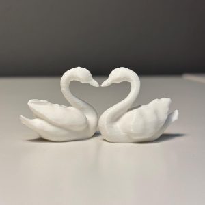 Miniature Swan – Romantic Gift & Wedding Decor